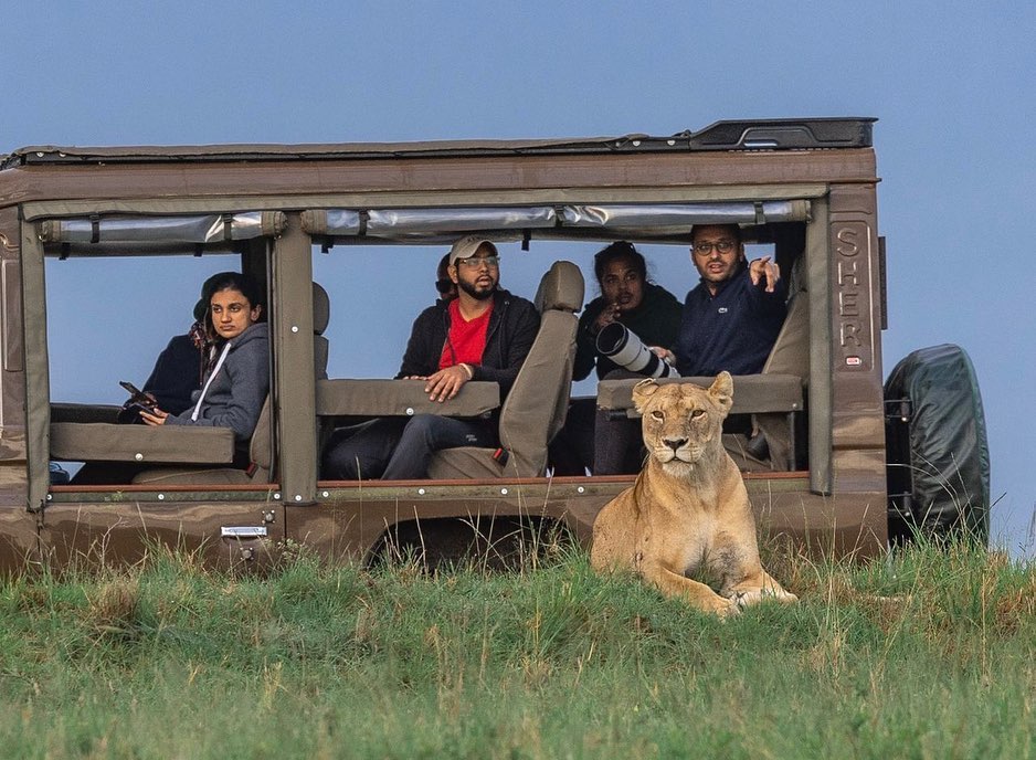 5 Days 4 nights Masai Mara Photo Safari wildebeest Migration 